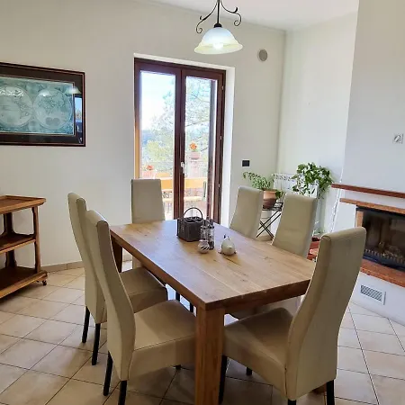 2-bed In Abruzzo Italy 15 Minute To Sea Paglieta